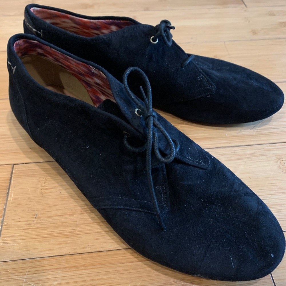 Clark’s Artisan black flats, women’s size 12